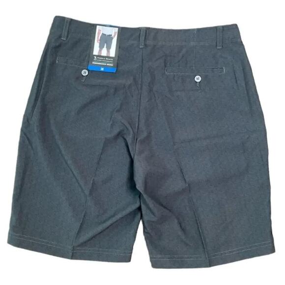 Pebble Beach Men's Shorts Golf Performance Black Size 36 NWT - Picture 2 of 5